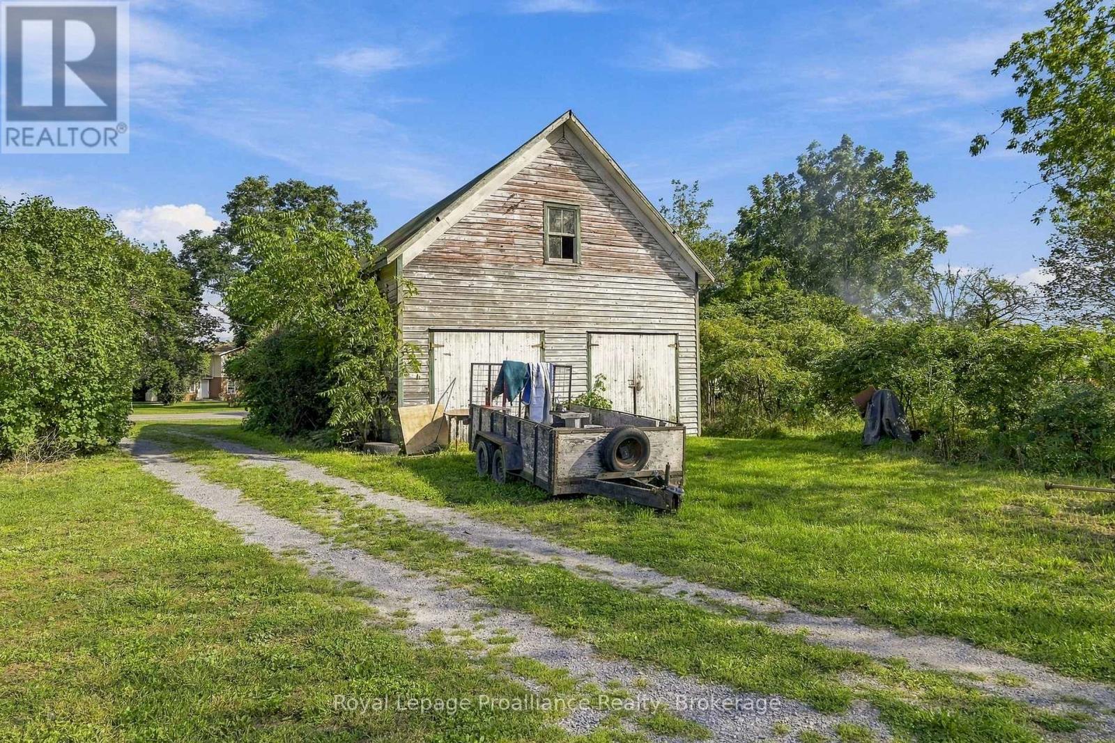 228 County Rd 29, Prince Edward County, Ontario  K0K 1T0 - Photo 24 - X13830614
