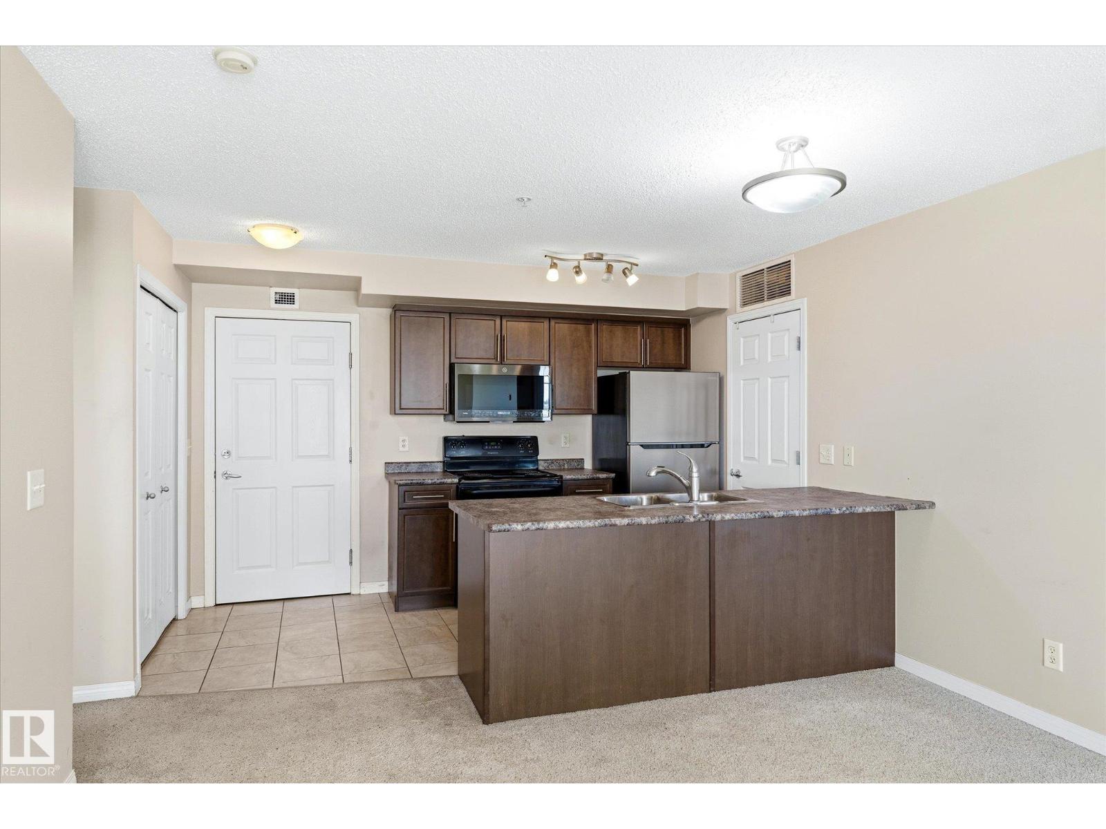 #212 6925 199 ST NW