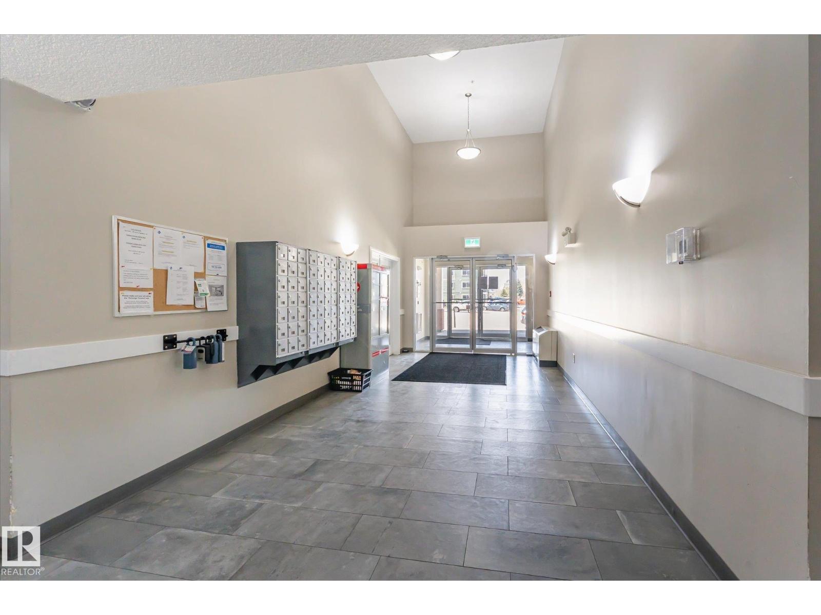 #212 6925 199 ST NW