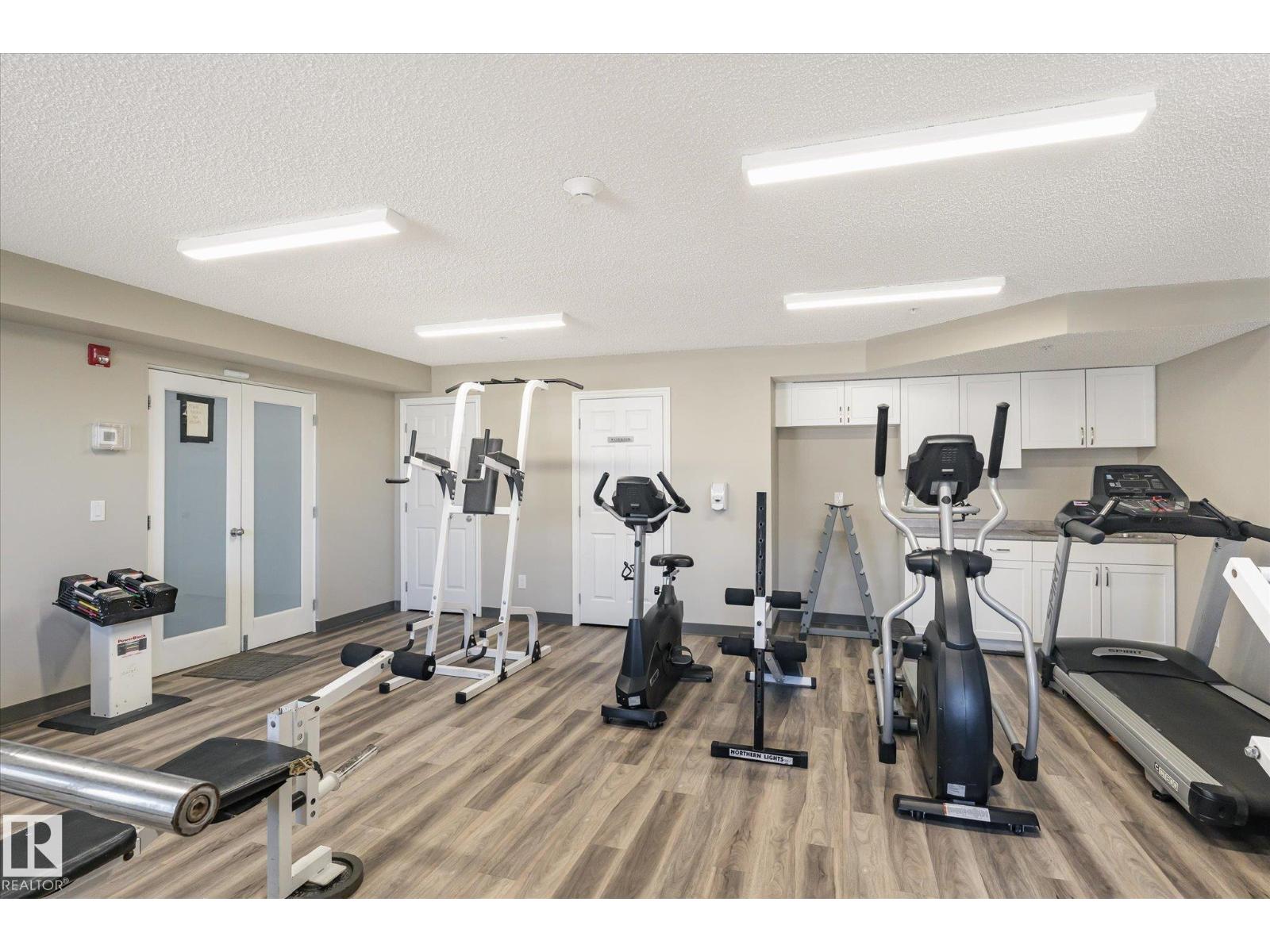 #212 6925 199 ST NW