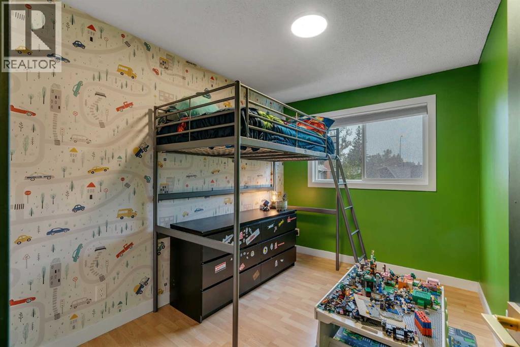155 Brookgreen Drive SW, Calgary, Alberta  T2W 2W4 - Photo 34 - A2344877