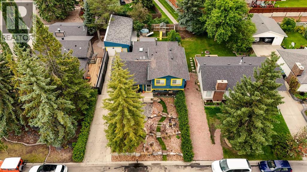 155 Brookgreen Drive SW, Calgary, Alberta  T2W 2W4 - Photo 50 - A2344877