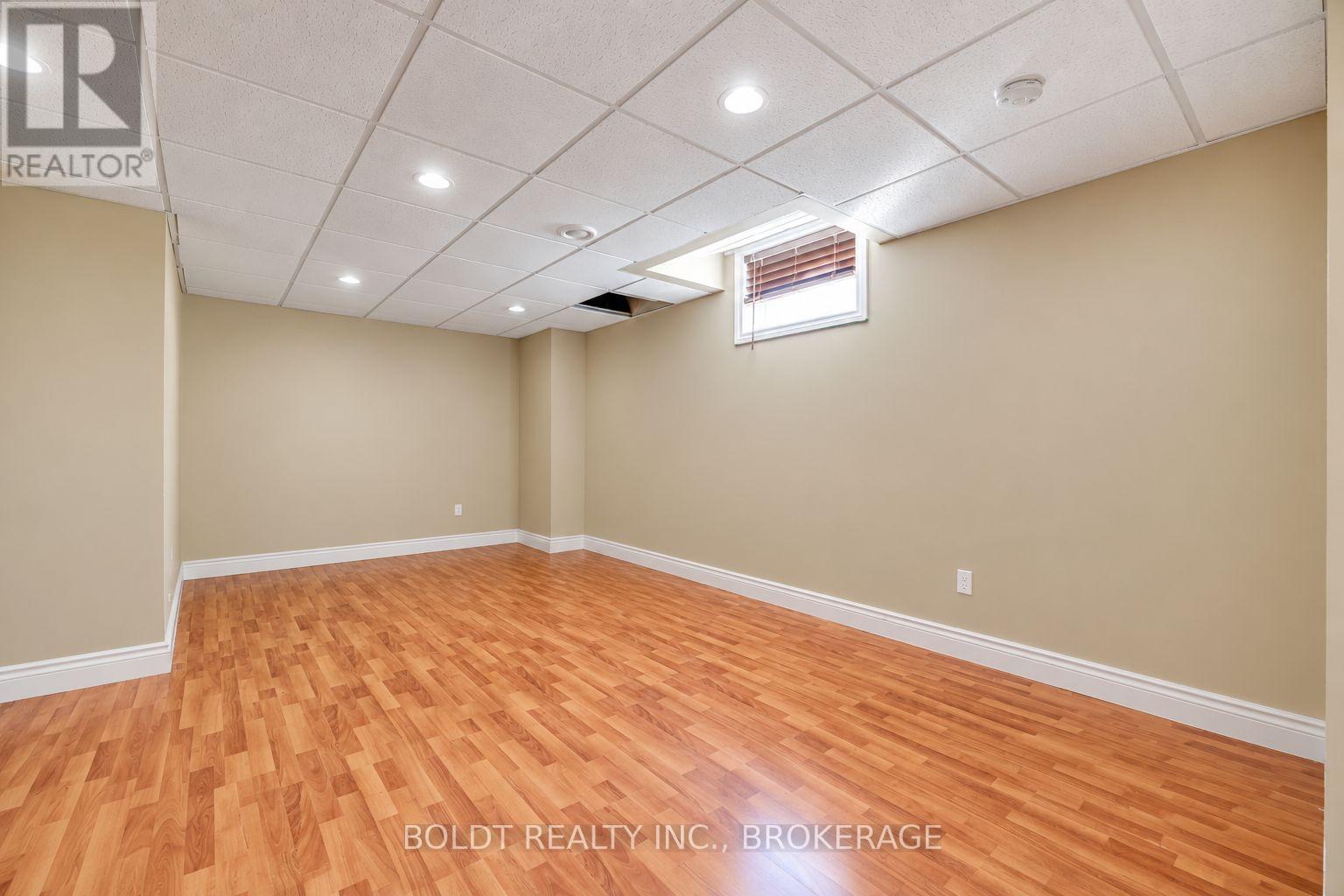26 Matthews Court, St. Catharines, Ontario  L2S 4C4 - Photo 34 - X13821938
