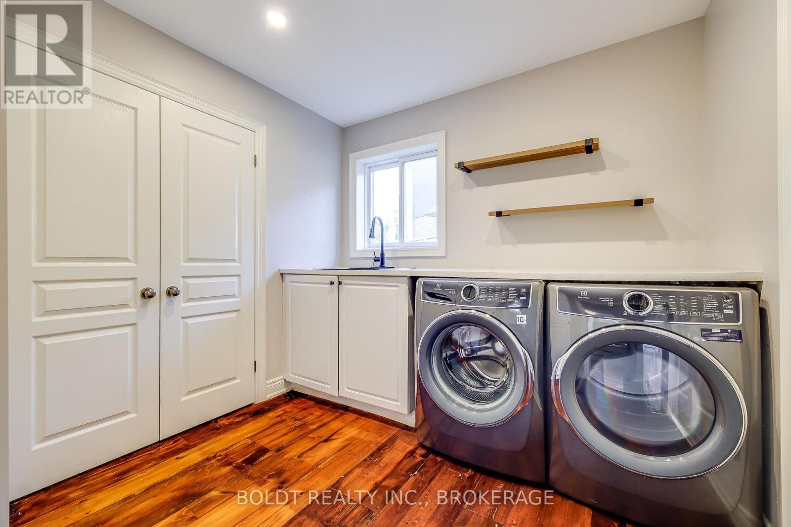 26 Matthews Court, St. Catharines, Ontario  L2S 4C4 - Photo 29 - X13821938