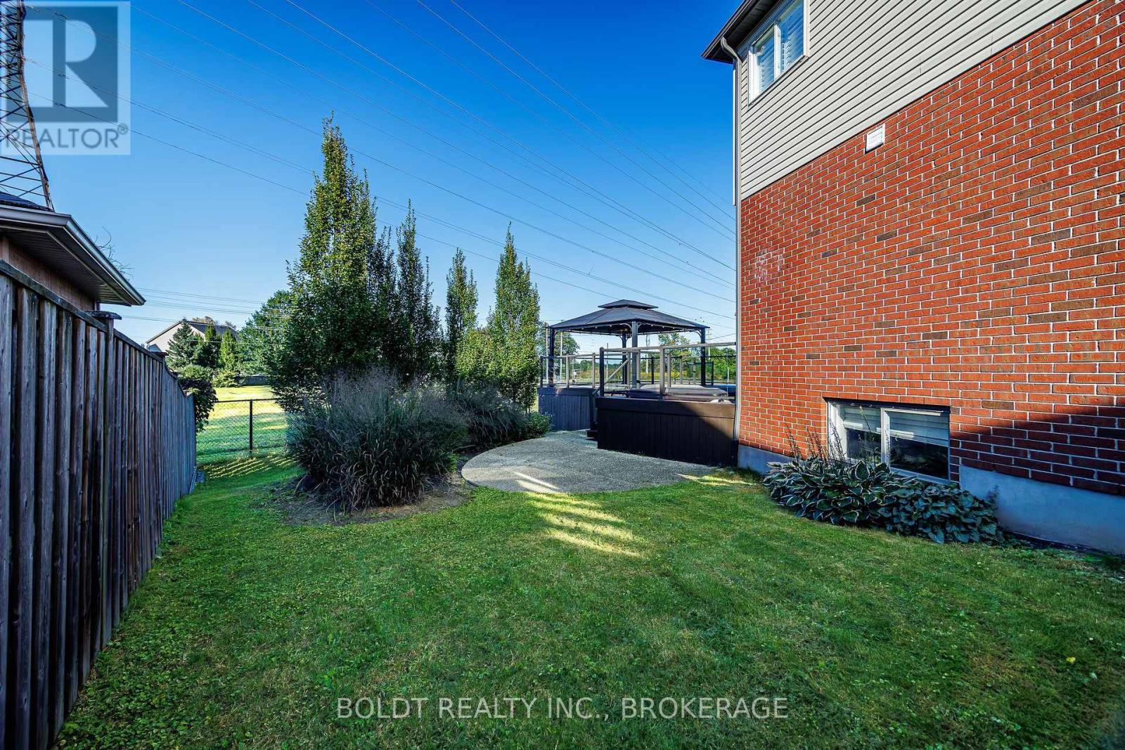 26 Matthews Court, St. Catharines, Ontario  L2S 4C4 - Photo 44 - X13821938