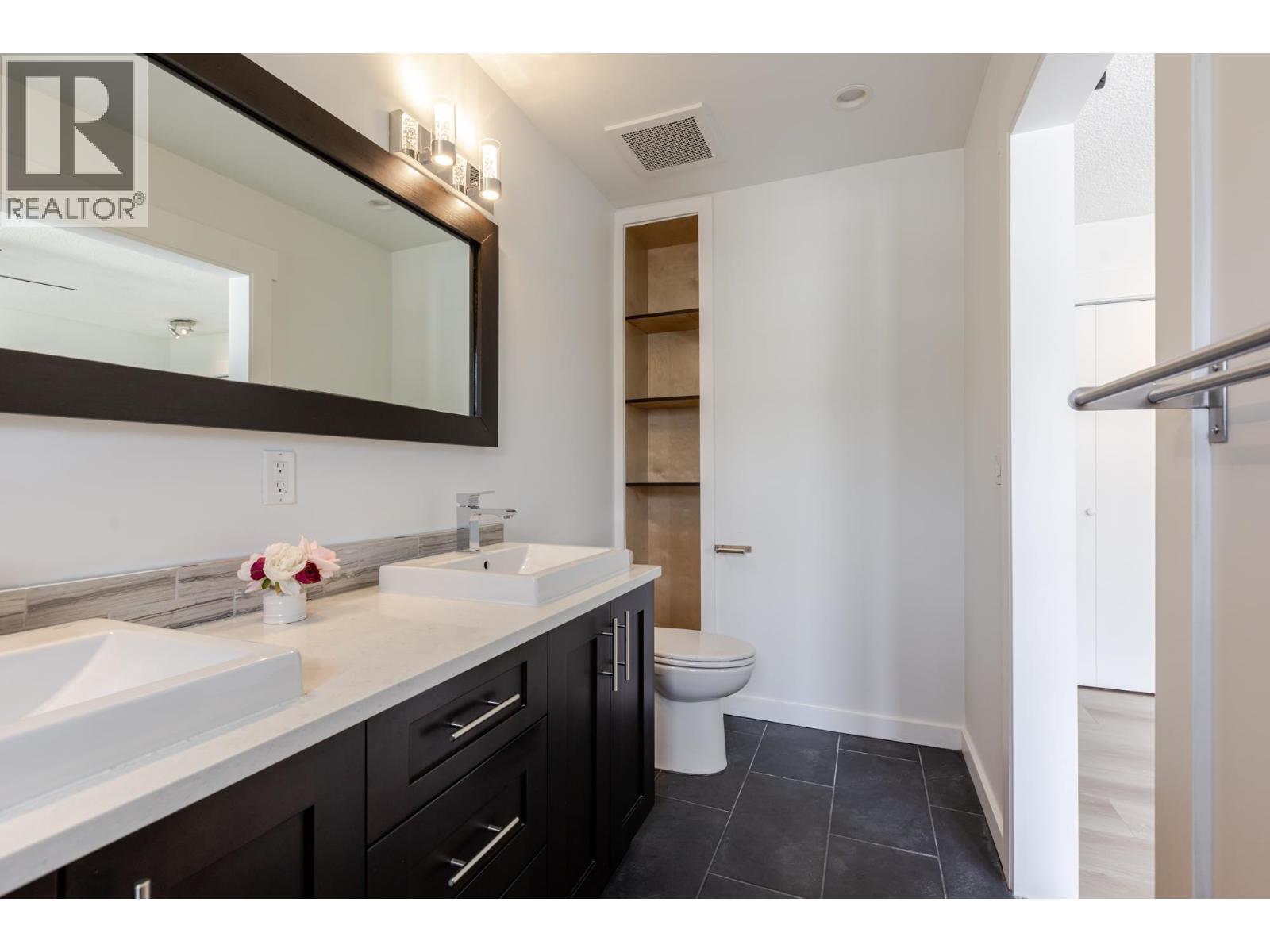 53 1140 Falcon Drive, Coquitlam, British Columbia  V3E 2J9 - Photo 14 - R3169691