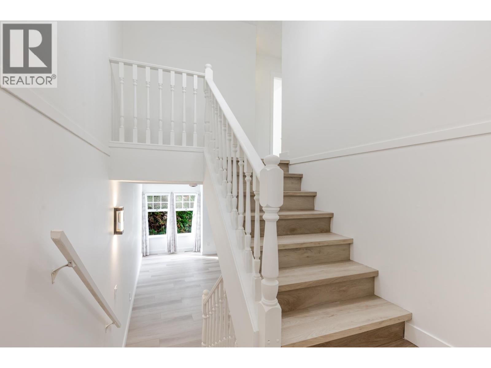 53 1140 Falcon Drive, Coquitlam, British Columbia  V3E 2J9 - Photo 10 - R3169691