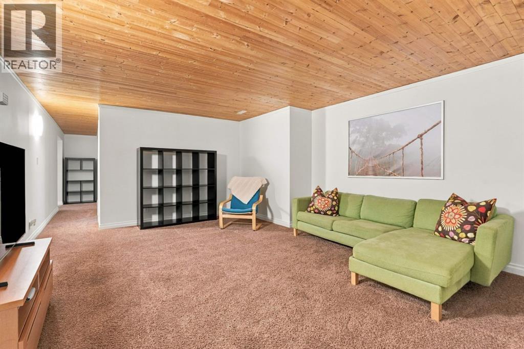 5432 Bannerman Drive NW, Calgary, Alberta  T2L 1W2 - Photo 27 - A2347335