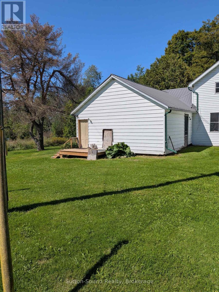 781492 3 Side Road, Chatsworth, Ontario N0H 1K0 - Photo 8 - X13822336