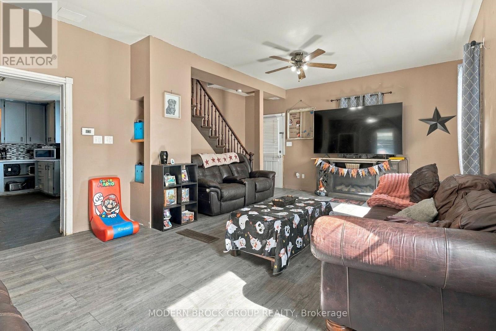 614 East Street, Edwardsburgh/cardinal, Ontario  K0E 1E0 - Photo 12 - X13830632