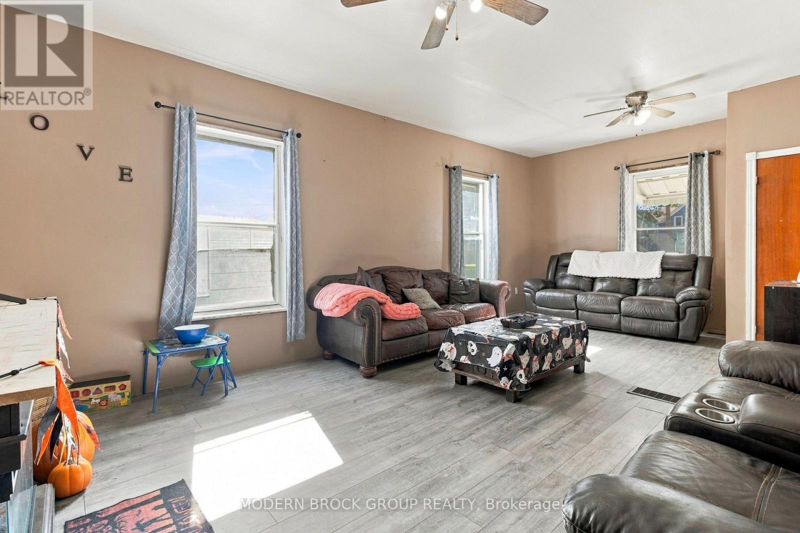 614 East Street, Edwardsburgh/cardinal, Ontario  K0E 1E0 - Photo 13 - X13830632