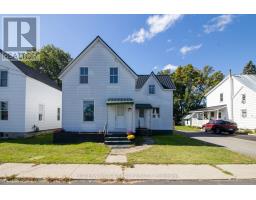 614 EAST STREET, Edwardsburgh/Cardinal, Ontario