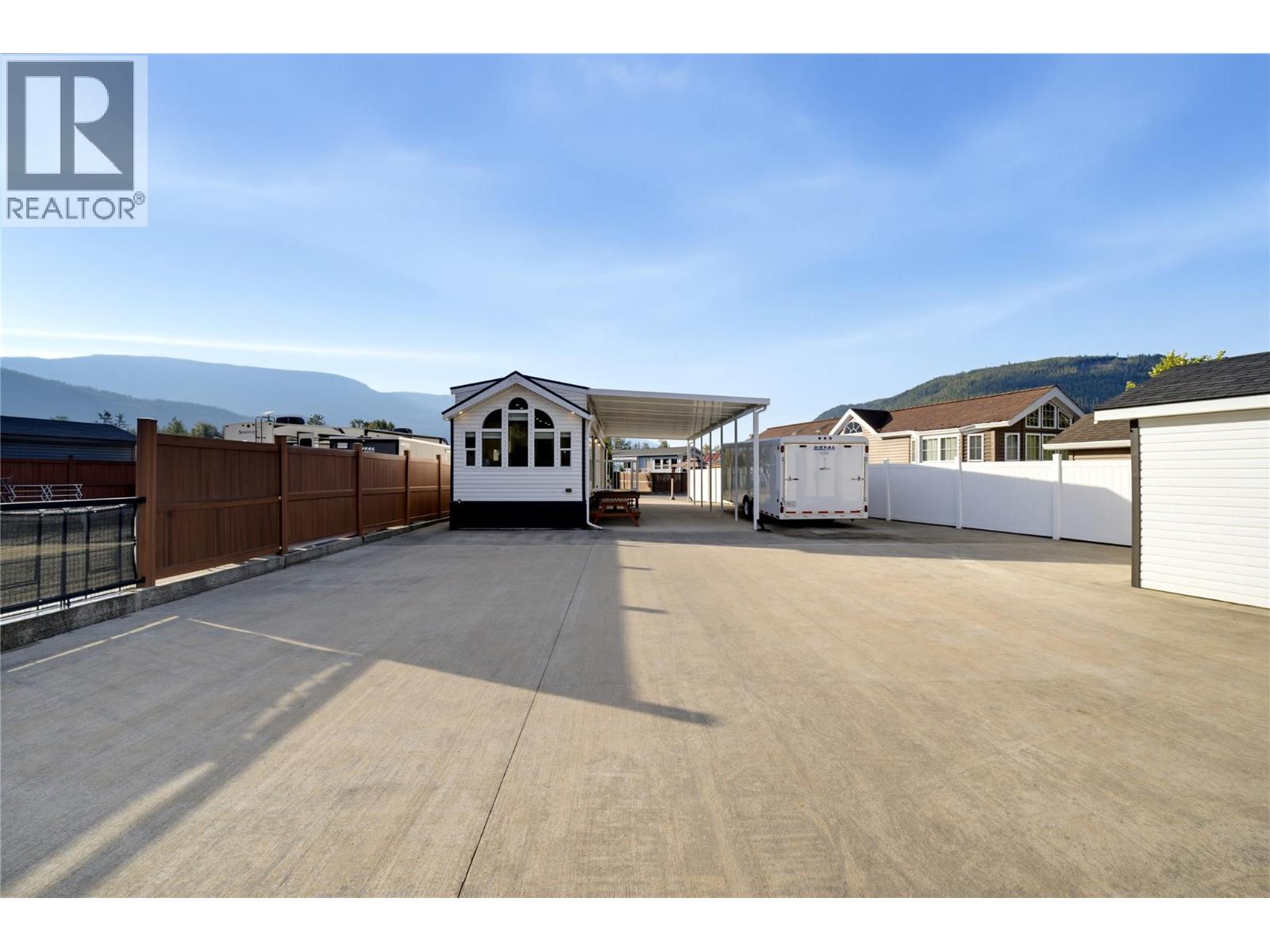 1383 Silver Sands Road Unit# 68, Sicamous, British Columbia  V0E 2V4 - Photo 7 - 10401388