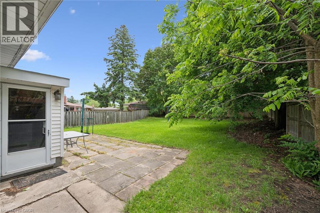79 Dumbarton Street, Guelph, Ontario  N1E 3T5 - Photo 38 - 40866612