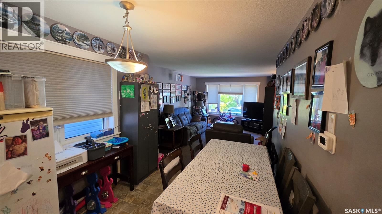 463 Halifax Street, Regina, Saskatchewan  S4R 1T4 - Photo 3 - SK048908