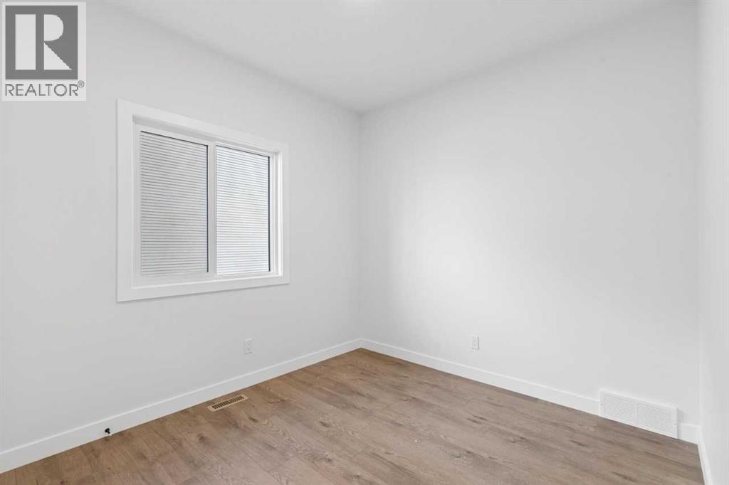 153 Snowberry Common SE