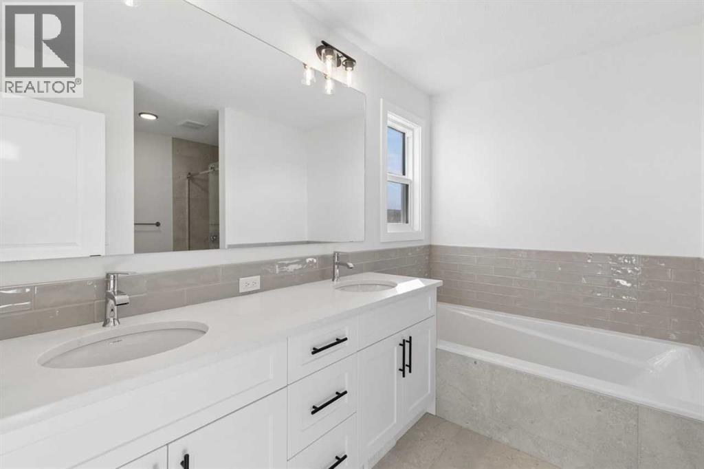 153 Snowberry Common SE