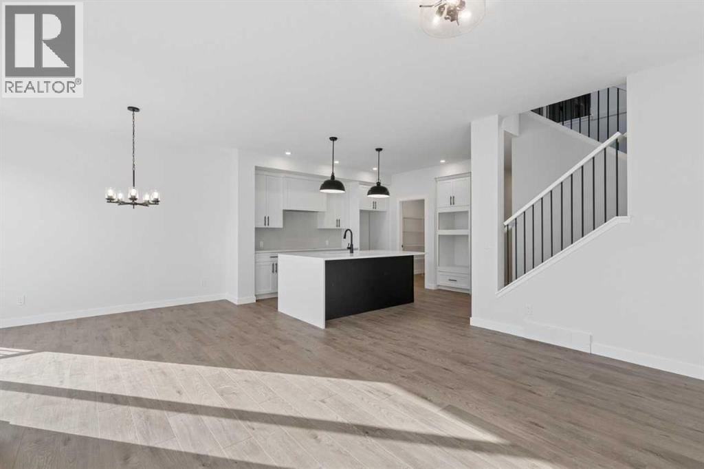 153 Snowberry Common SE