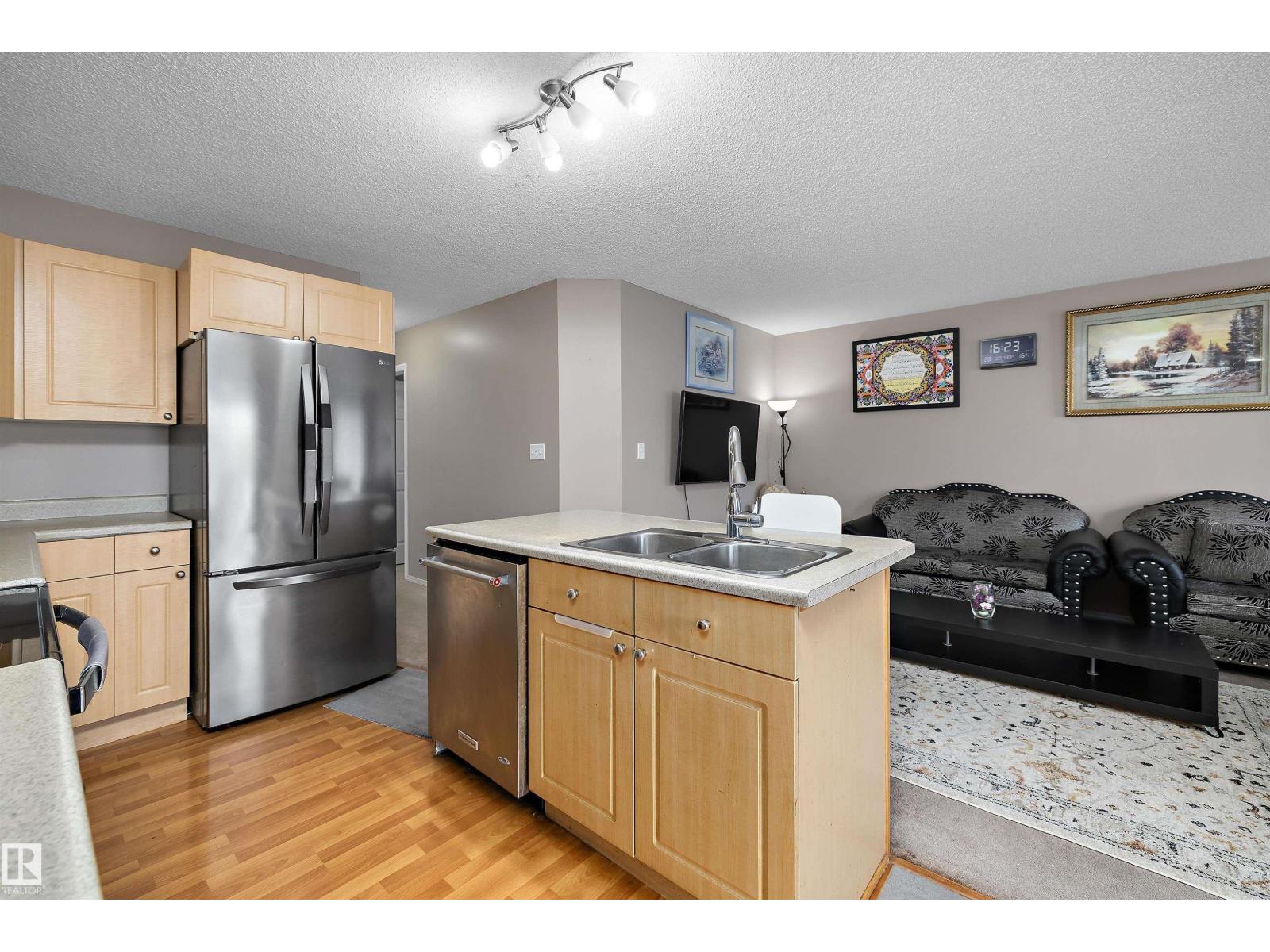 3114 32 Av Nw, Edmonton, Alberta  T6T 1X3 - Photo 10 - E4510492