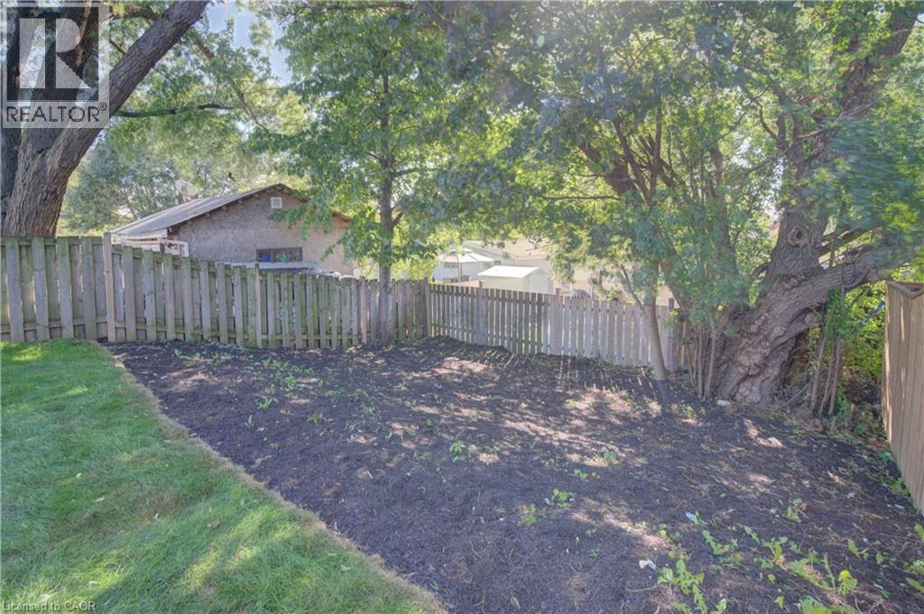 210 Ferguson Avenue, Cambridge, Ontario  N1R 6G2 - Photo 37 - 40866508