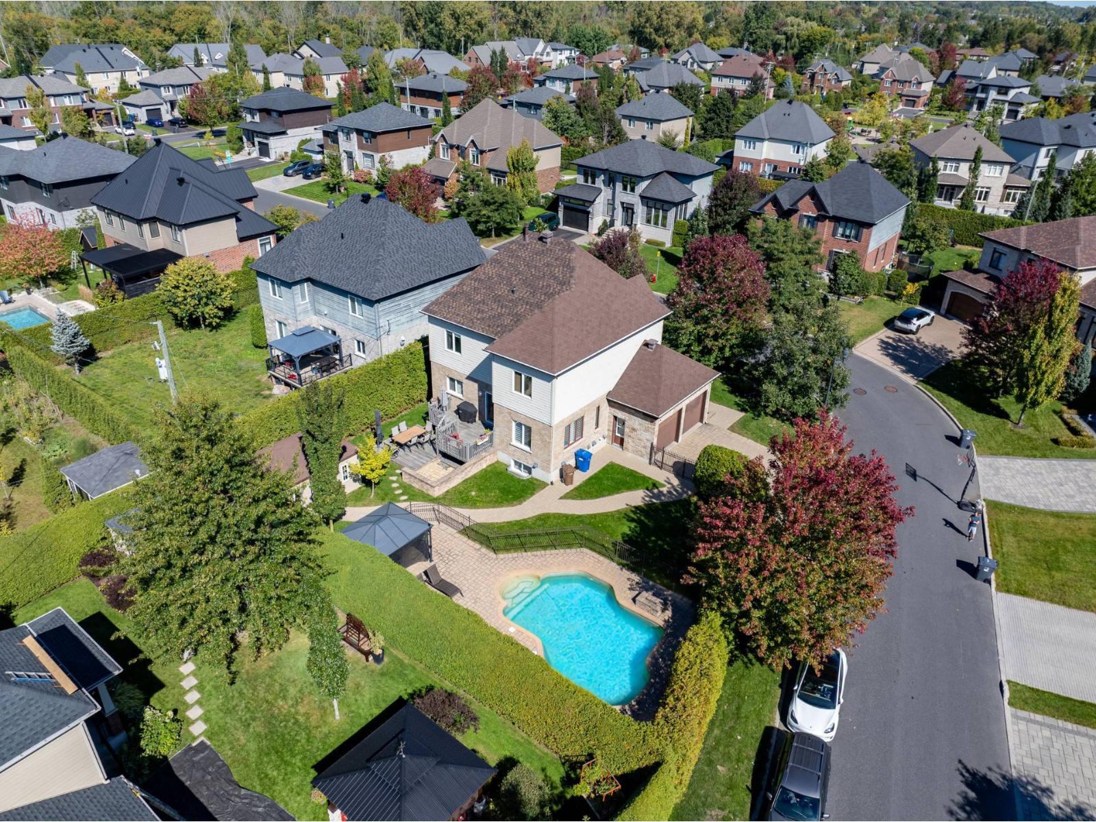 3017 Rue des Coprins Saint-Bruno-de-Montarville Quebec Canada J3V0C8 5