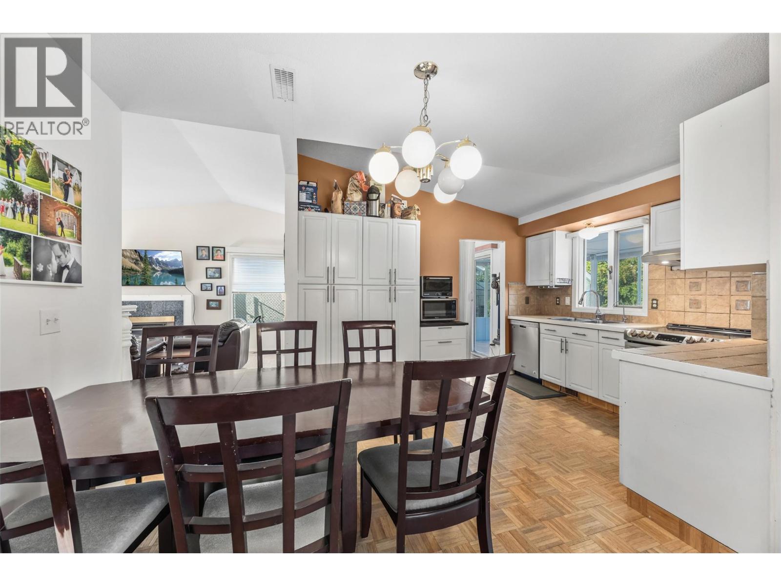 632 Southwind Drive, Kelowna, British Columbia V1W 3G1 - Photo 13 - 10401449