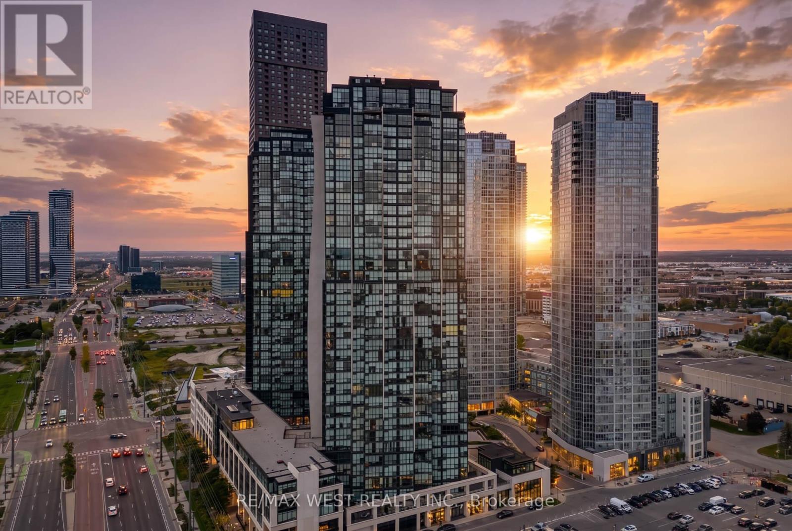 605 - 2900 HIGHWAY 7, Vaughan, Ontario