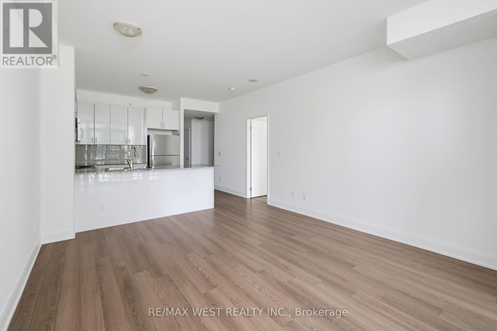 605 - 2900 Highway 7, Vaughan, Ontario  L4K 0G3 - Photo 18 - N13830586
