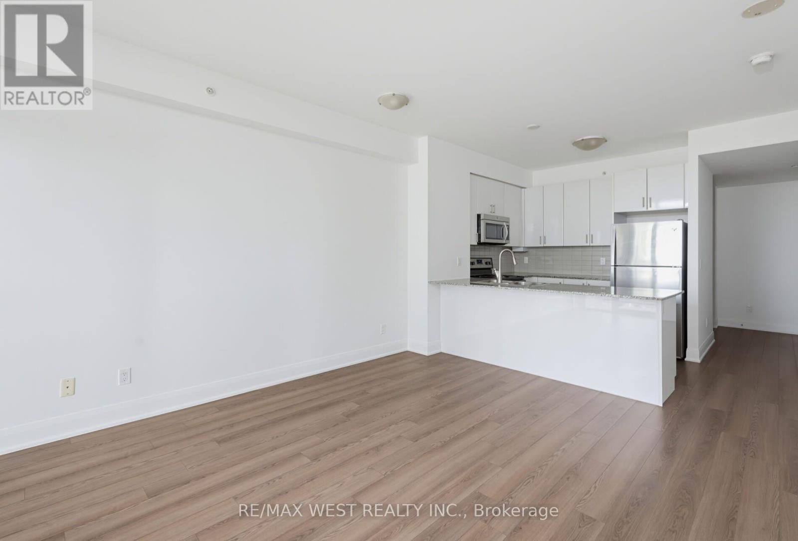605 - 2900 Highway 7, Vaughan, Ontario  L4K 0G3 - Photo 19 - N13830586