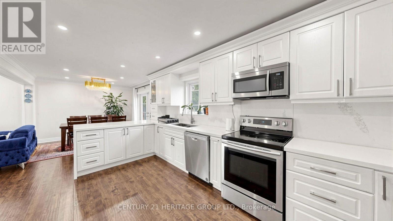 70 Royal Orchard Boulevard, Markham, Ontario  L3T 3C5 - Photo 12 - N13830630