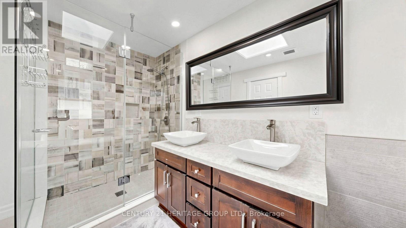 70 Royal Orchard Boulevard, Markham, Ontario  L3T 3C5 - Photo 25 - N13830630