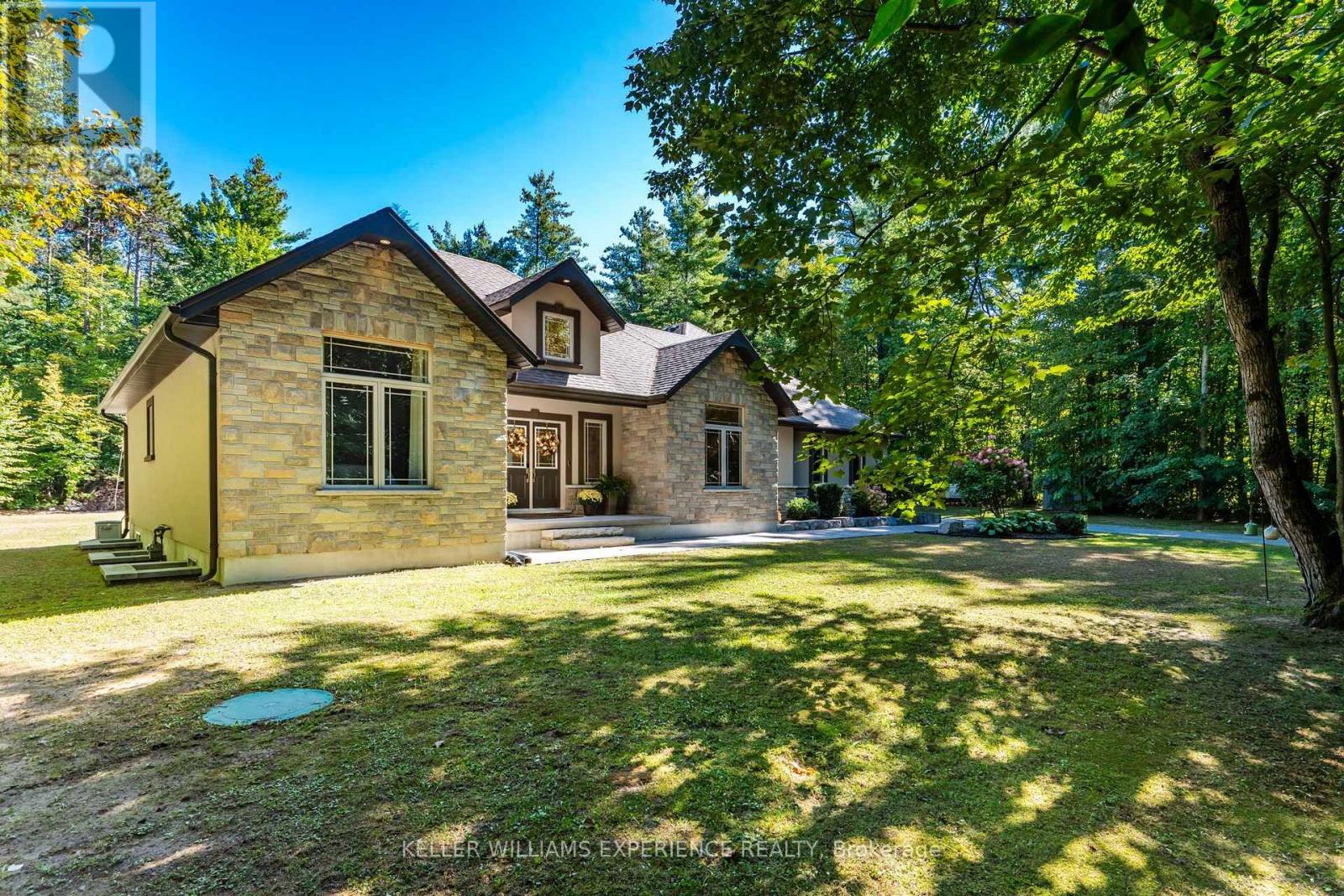 5 Loftus Road, Springwater, Ontario  L0L 2K0 - Photo 2 - S13830708