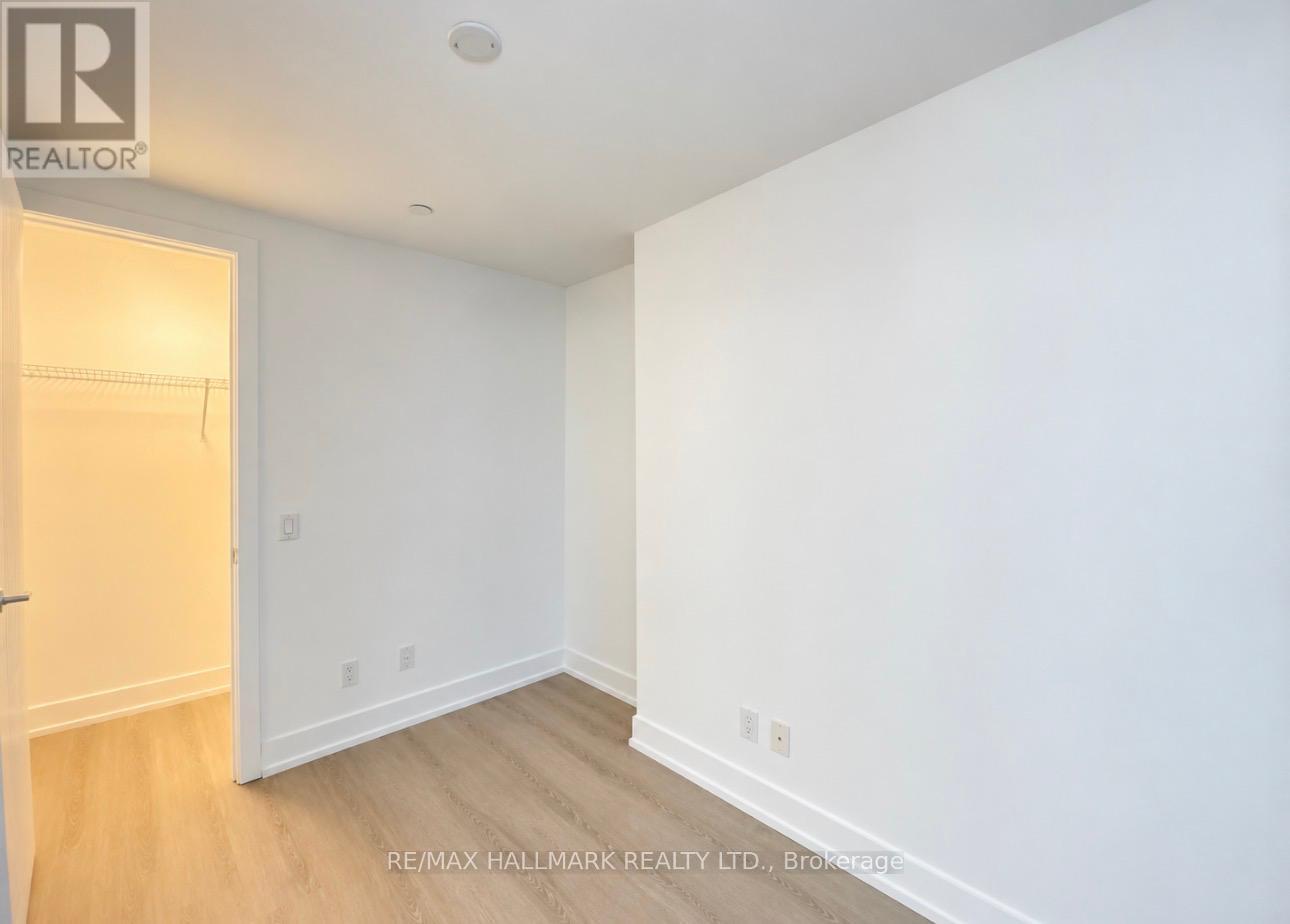 5207 - 7 Grenville Street, Toronto, Ontario M4Y 1W9 - Photo 10 - C13823102