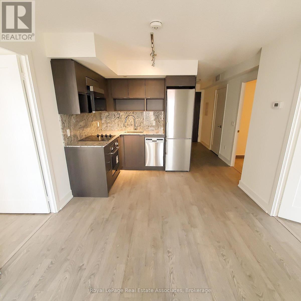 1519 - 9 Mabelle Avenue, Toronto, Ontario M9A 0E1 - Photo 4 - W13830574