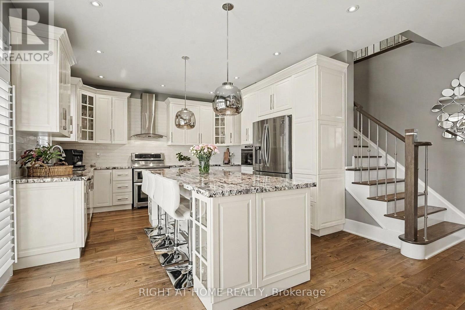 420 Kincardine Terrace, Milton, Ontario  L9T 8E9 - Photo 3 - W13830676