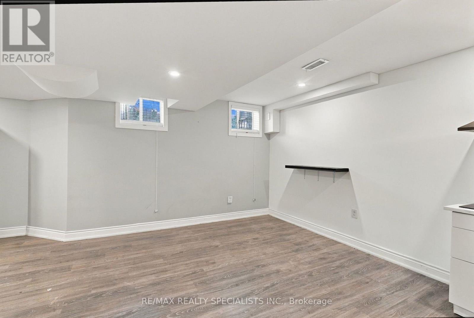 Bsmt - 1011 Mccuaig Drive, Milton, Ontario L9T 6S4 - Photo 9 - W13830734