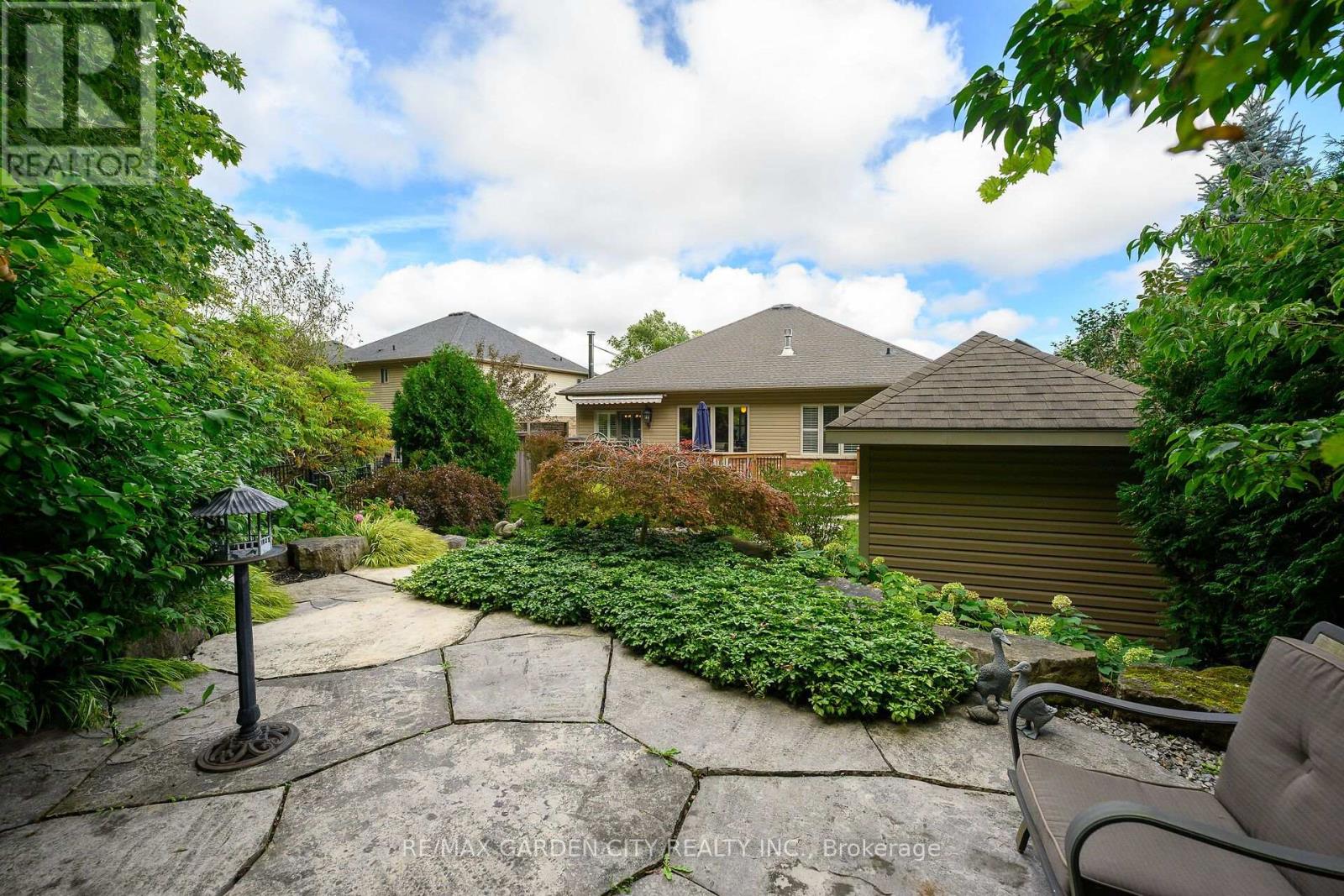 18 Heathcote Court, Grimsby, Ontario  L3M 0A6 - Photo 41 - X13830566