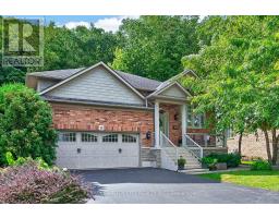 18 HEATHCOTE COURT, Grimsby, Ontario
