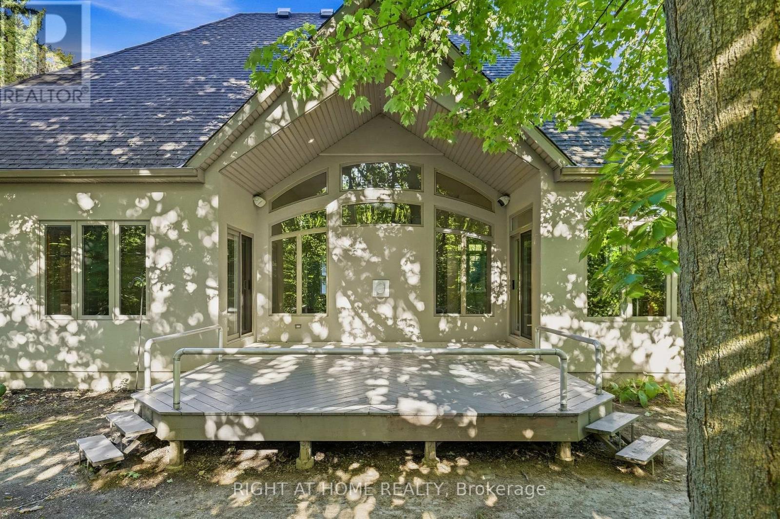 2206 Four Mile Creek Road, Niagara-On-The-Lake, Ontario  L0S 1J0 - Photo 37 - X13830582
