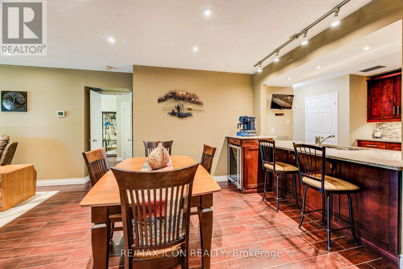 32 - 45 Blue Springs Drive, Waterloo, Ontario  N2J 4P1 - Photo 10 - X13830608