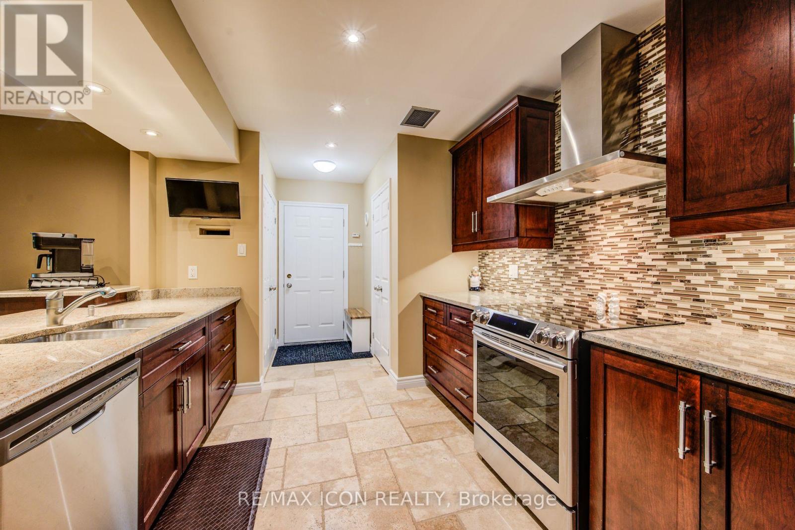 32 - 45 Blue Springs Drive, Waterloo, Ontario  N2J 4P1 - Photo 16 - X13830608