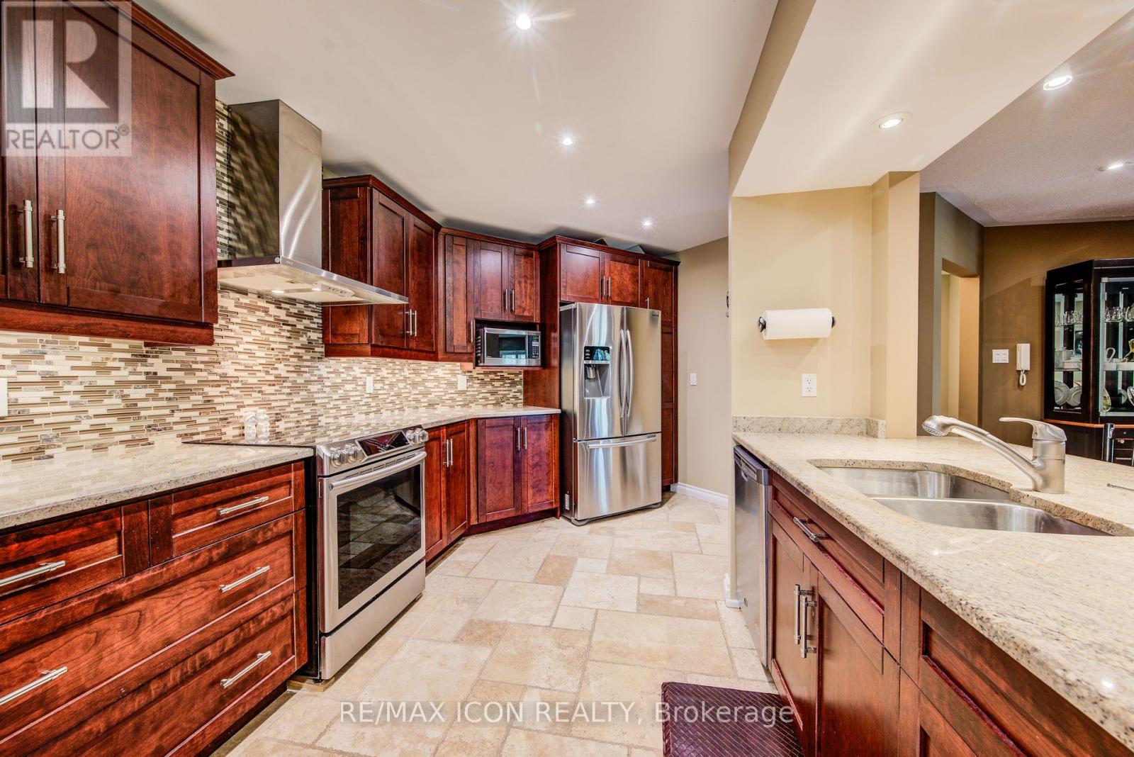 32 - 45 Blue Springs Drive, Waterloo, Ontario  N2J 4P1 - Photo 18 - X13830608