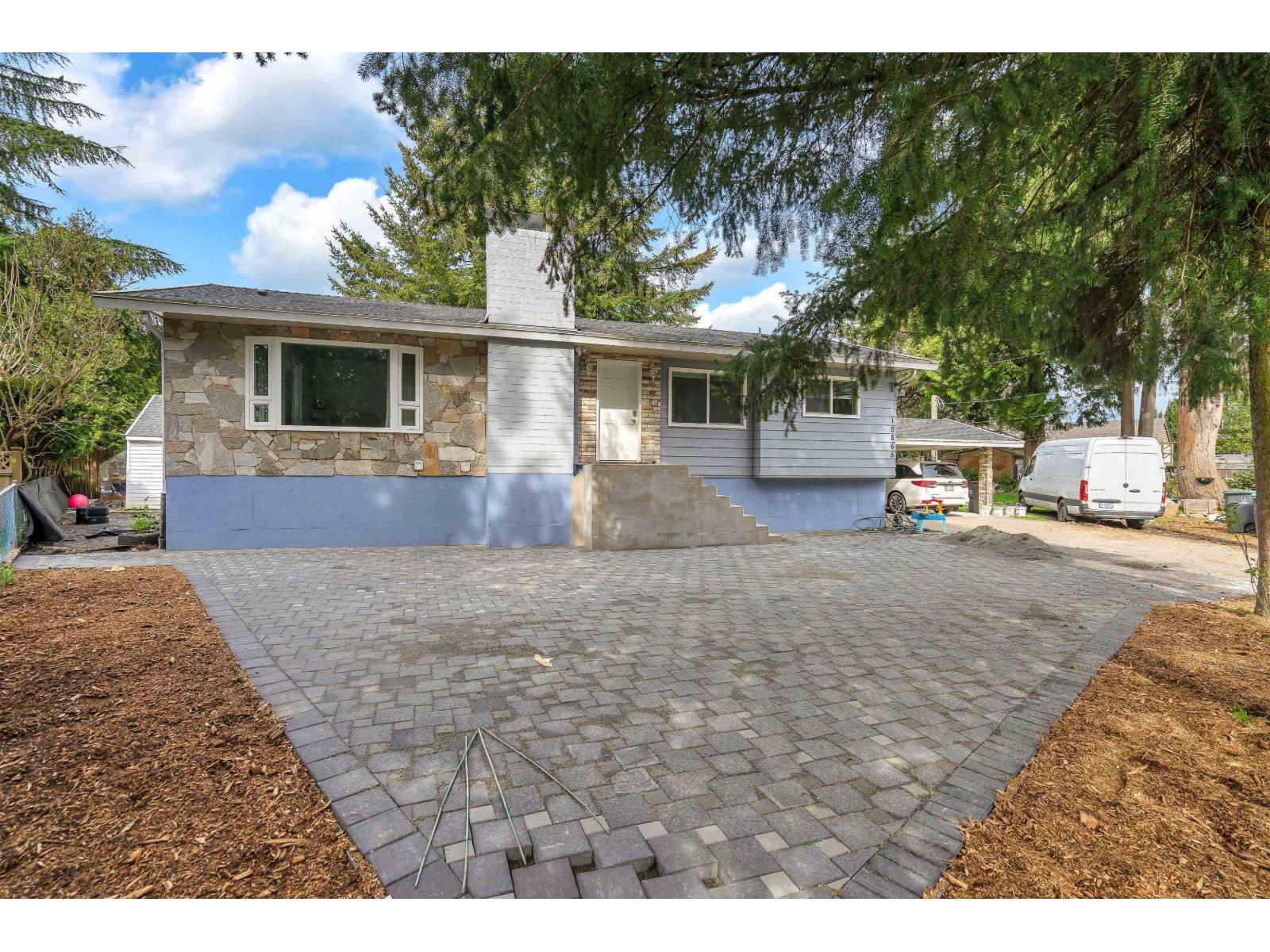 10865 152 STREET, Surrey, British Columbia