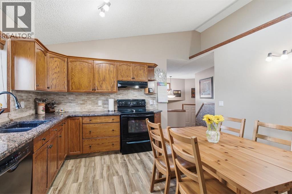 343 Sheep River Place, Okotoks, Alberta  T1S 1N7 - Photo 12 - A2346542