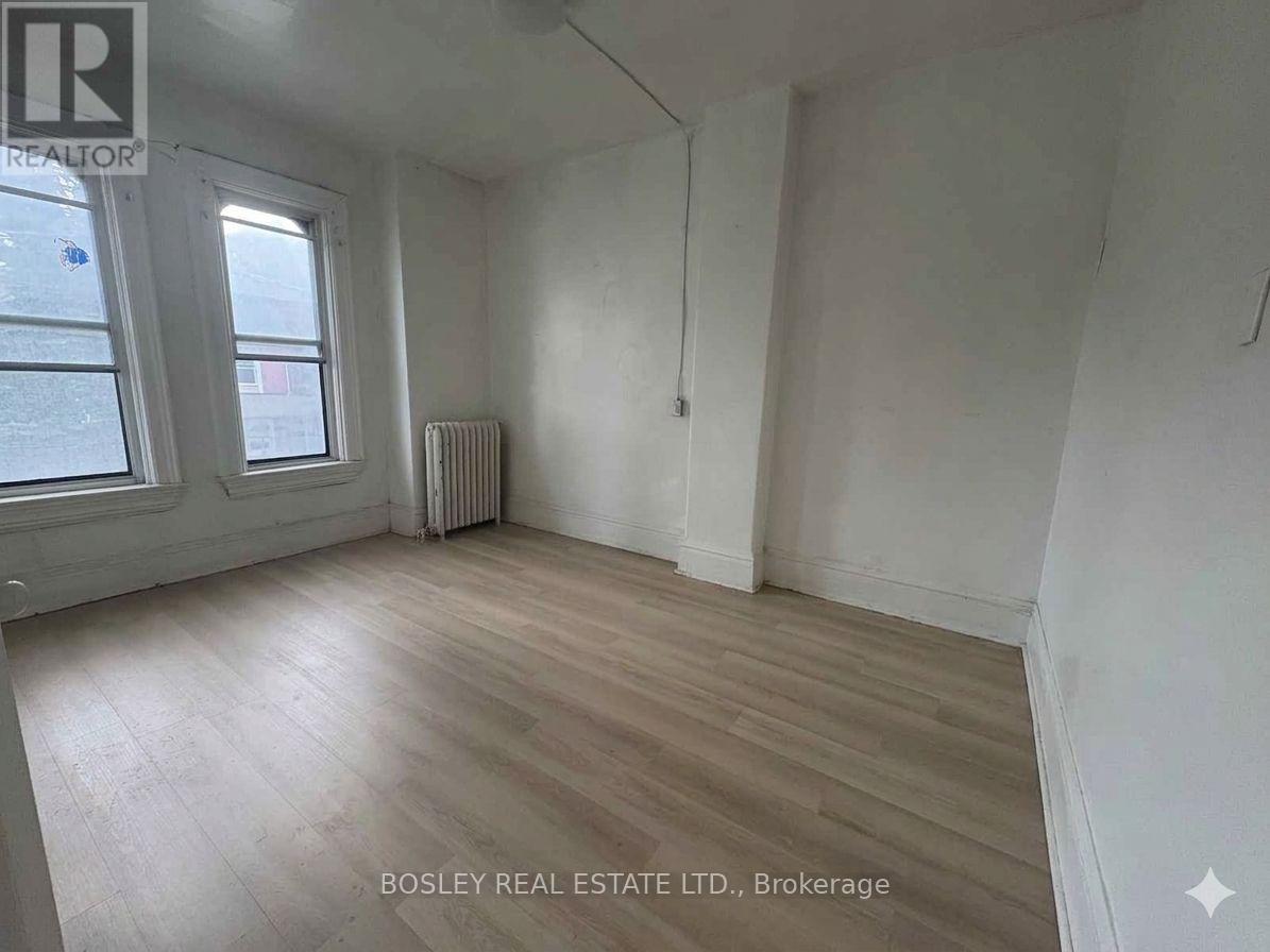 Upper - 14 D'arcy Street, Toronto, Ontario  M5T 1J7 - Photo 6 - C13774050