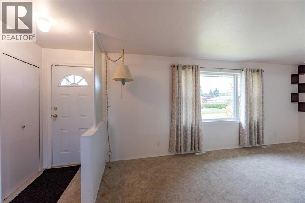 104 Fraser Street, Hinton, Alberta  T7V 1B7 - Photo 11 - A2348190