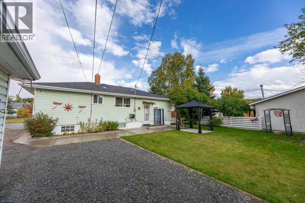 104 Fraser Street, Hinton, Alberta  T7V 1B7 - Photo 32 - A2348190
