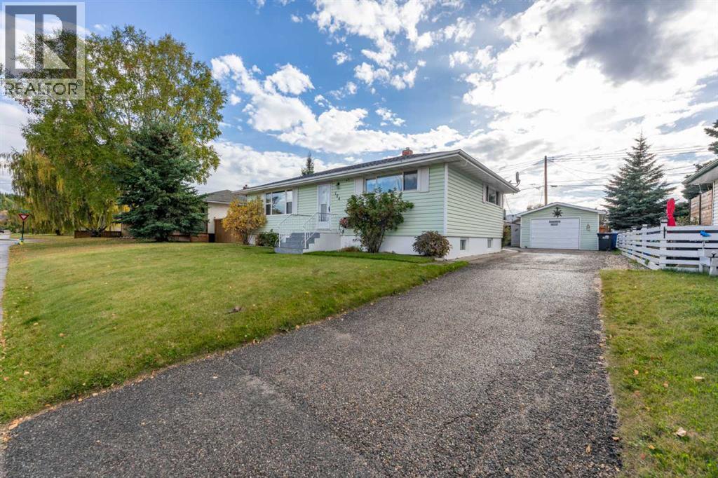 104 Fraser Street, Hinton, Alberta  T7V 1B7 - Photo 34 - A2348190