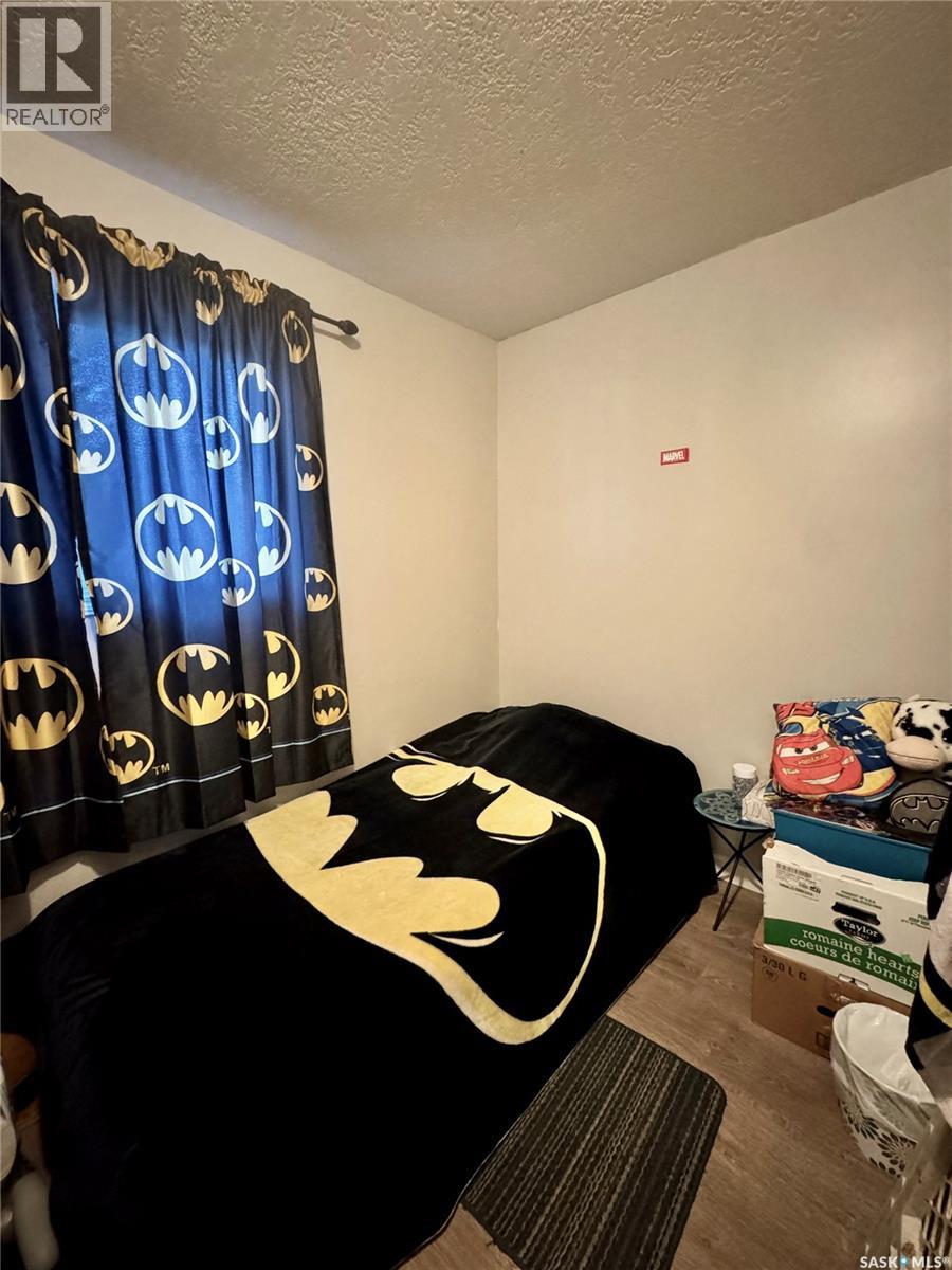 1221 14th Street W, Prince Albert, Saskatchewan  S6V 3M8 - Photo 6 - SK049613