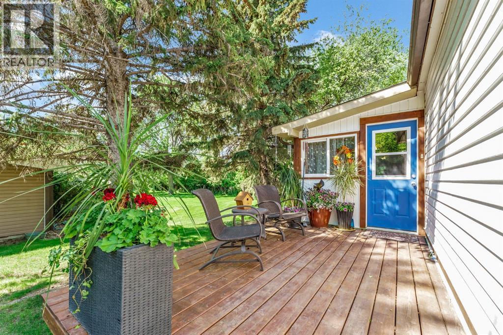 20 Josephine Avenue SW